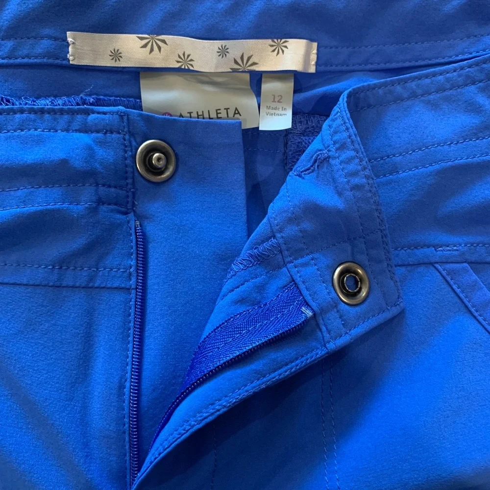 EUC – Athleta – Costa Short – Caspian Blue – 12 - Picture 4 of 9